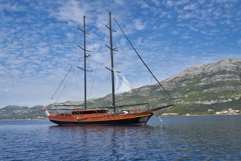 STELLA MARIS
