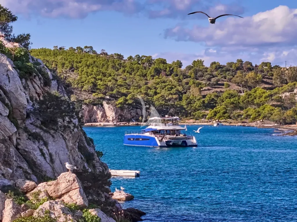 MAJESTY OF GREECE